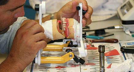 Denture Student